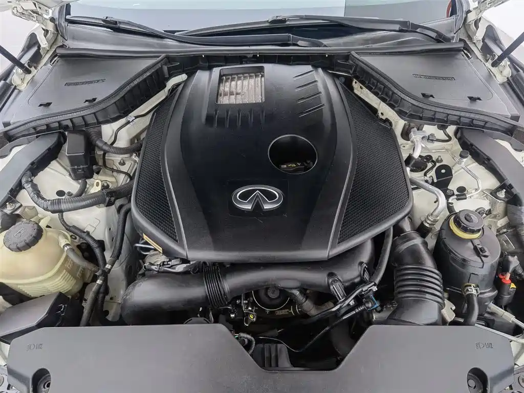 Infiniti Q50 L 2.0 T Joy