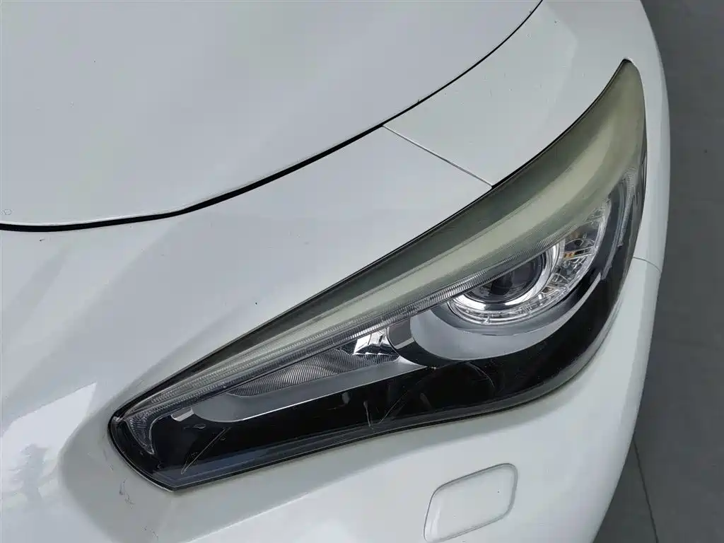 Infiniti Q50 L 2.0 T Joy