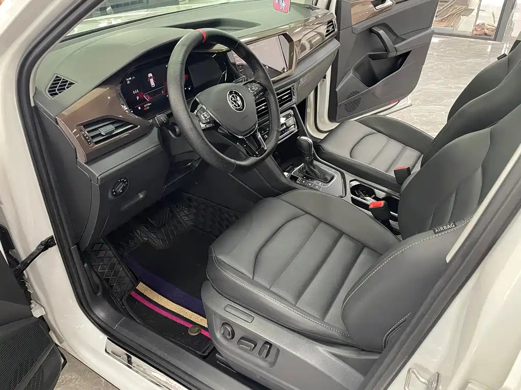 Tharu 280 TSI 2 WD Luxury