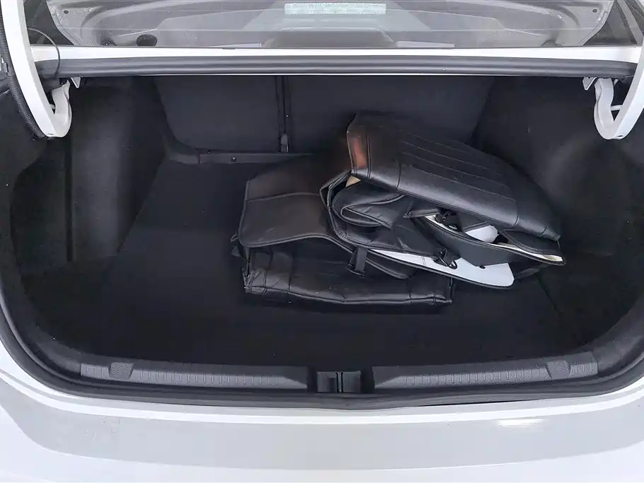Lavida 1.5 L Auto Style