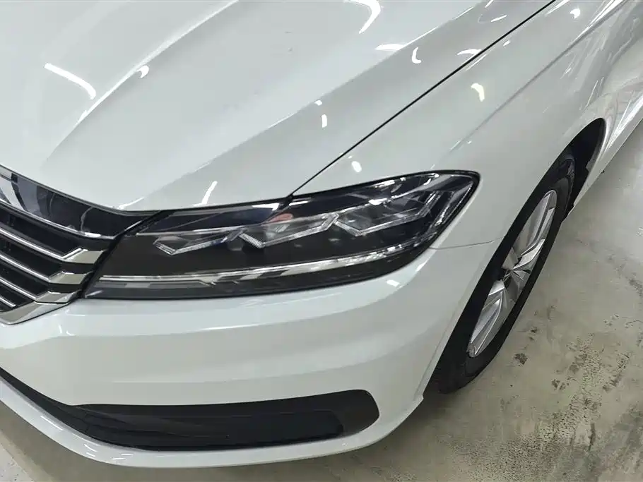 Lavida 1.5 L Auto Style