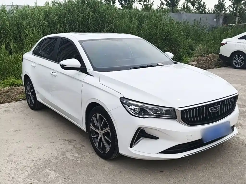 Emgrand 4 th Gen 1.5 L CVT Distinguished