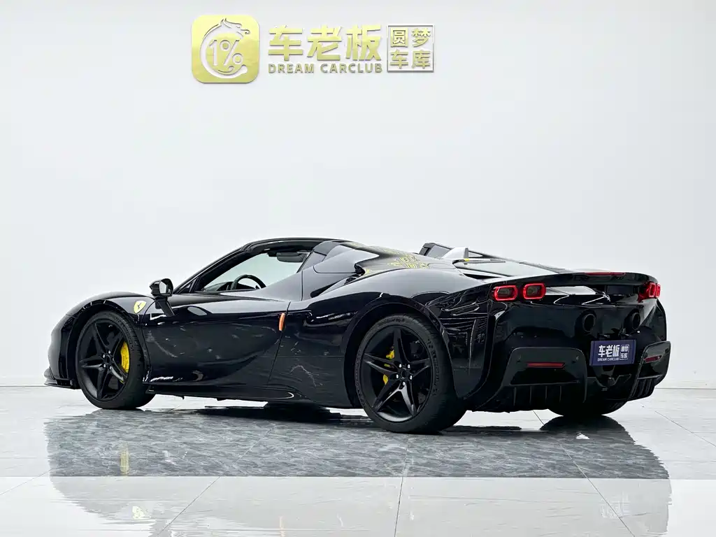 SF90 3.9 T V8 Spider