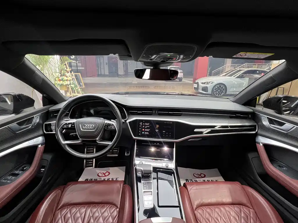 Audi A7 L 45 TFSI quattro S-line Black Warrior