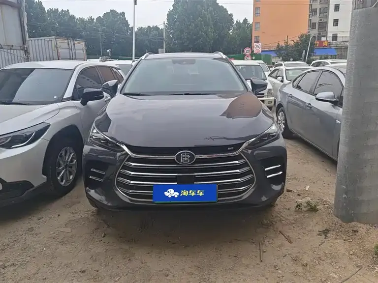 BYD Tang NEV DM 2.0 T Full-time 4 WD Connected Creative Enjoyment 7-seat CN-V