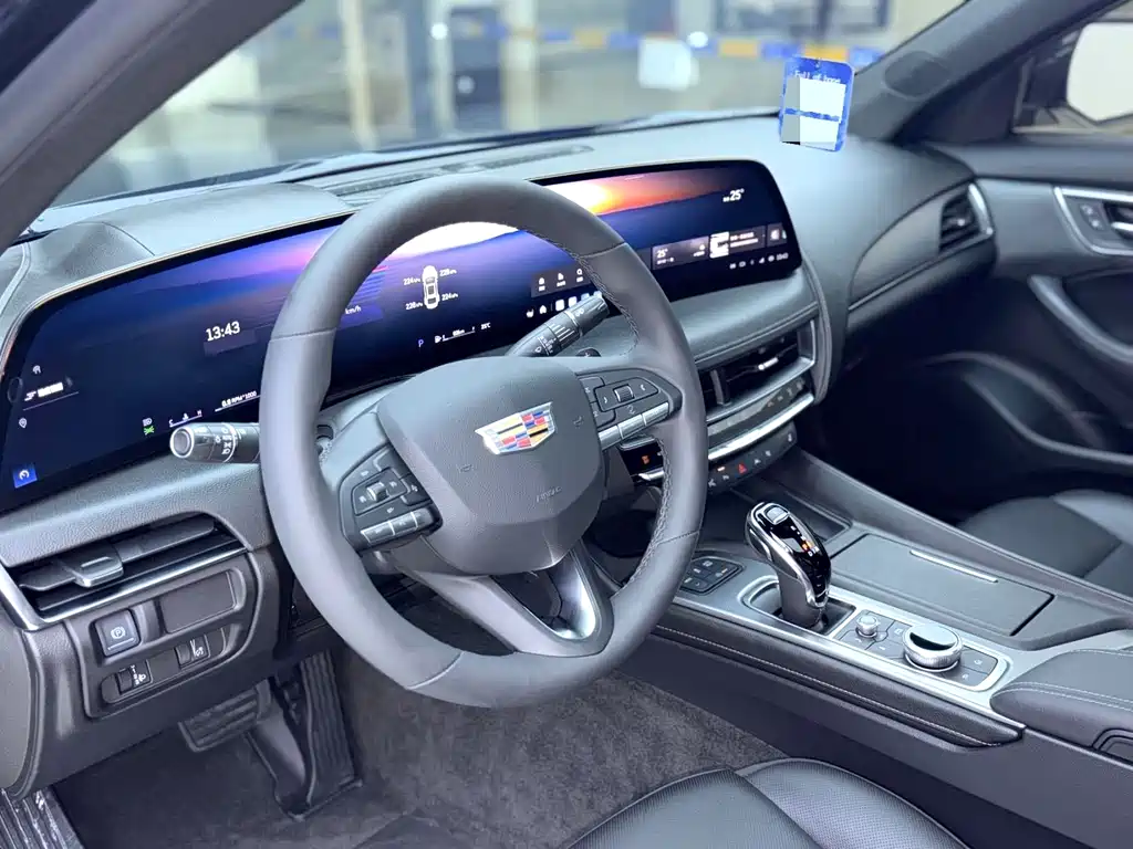 Cadillac CT5 28 T City Sport