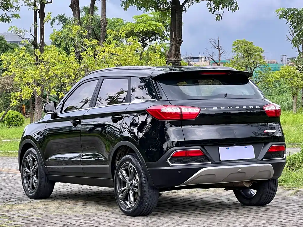 Leopaard CS9 1.5 L CVT Comfort