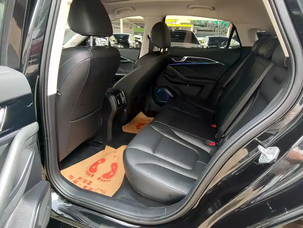 Besturn B70 1.5 T Auto Pleasure