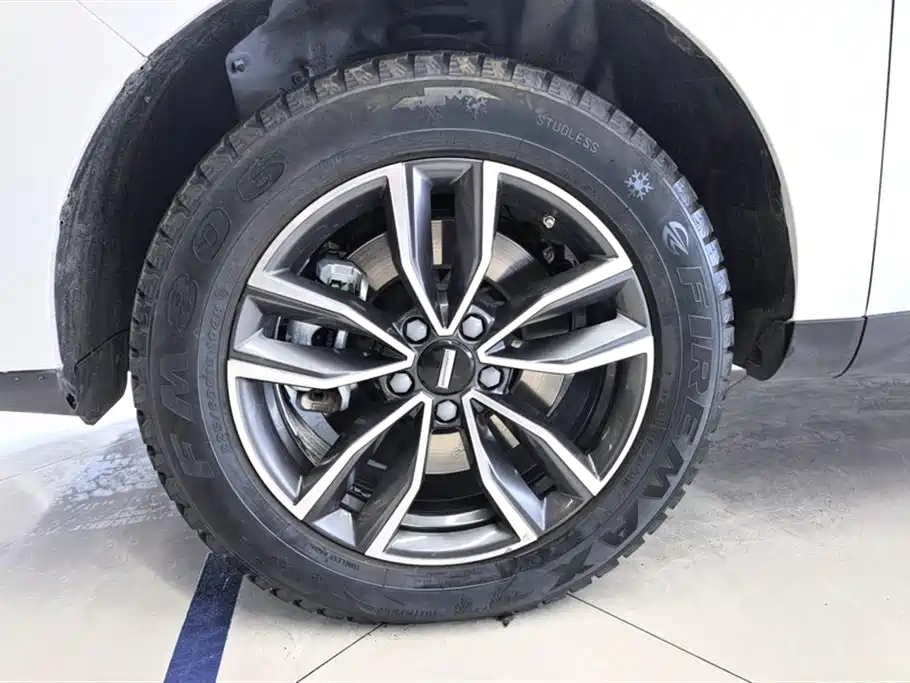 WEY VV5 1.5 T 2 WD Pioneer