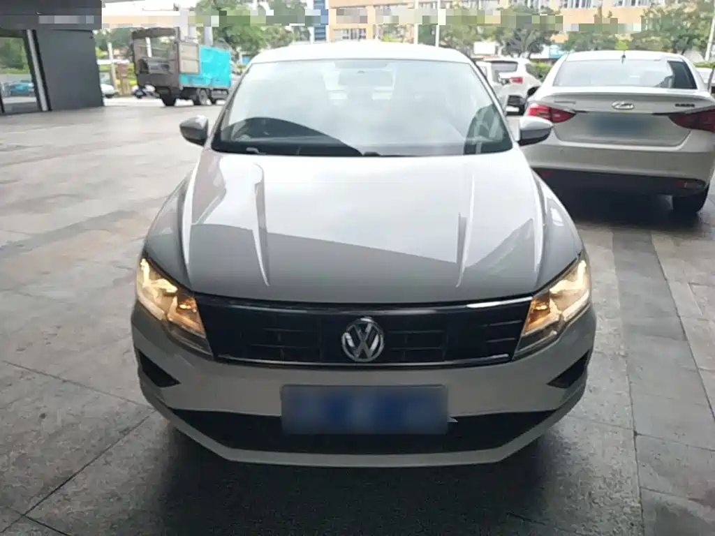 Jetta 1.5 L Manual Fashion