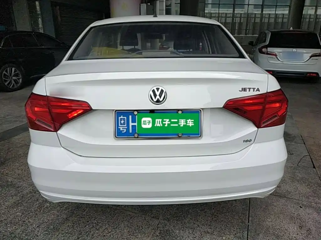 Jetta 1.5 L Manual Fashion
