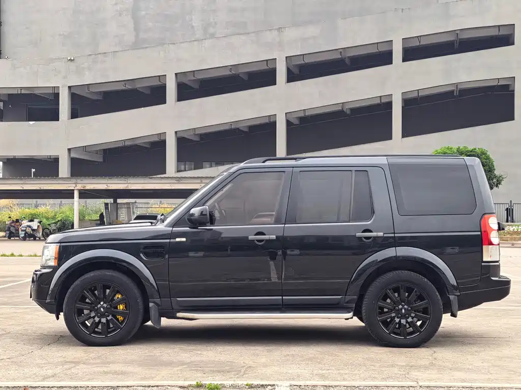 Discovery 3.0 SDV6 HSE Diesel