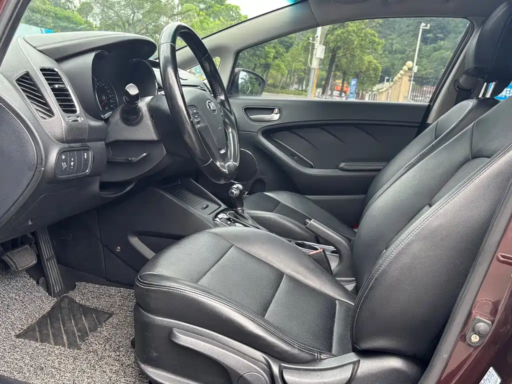 Kia K3 1.6 L Auto GLS