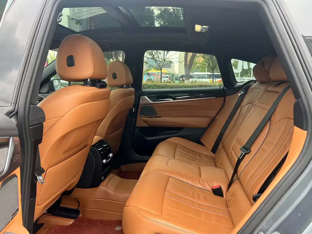 BMW 6 Series GT 630 i M Sport Package