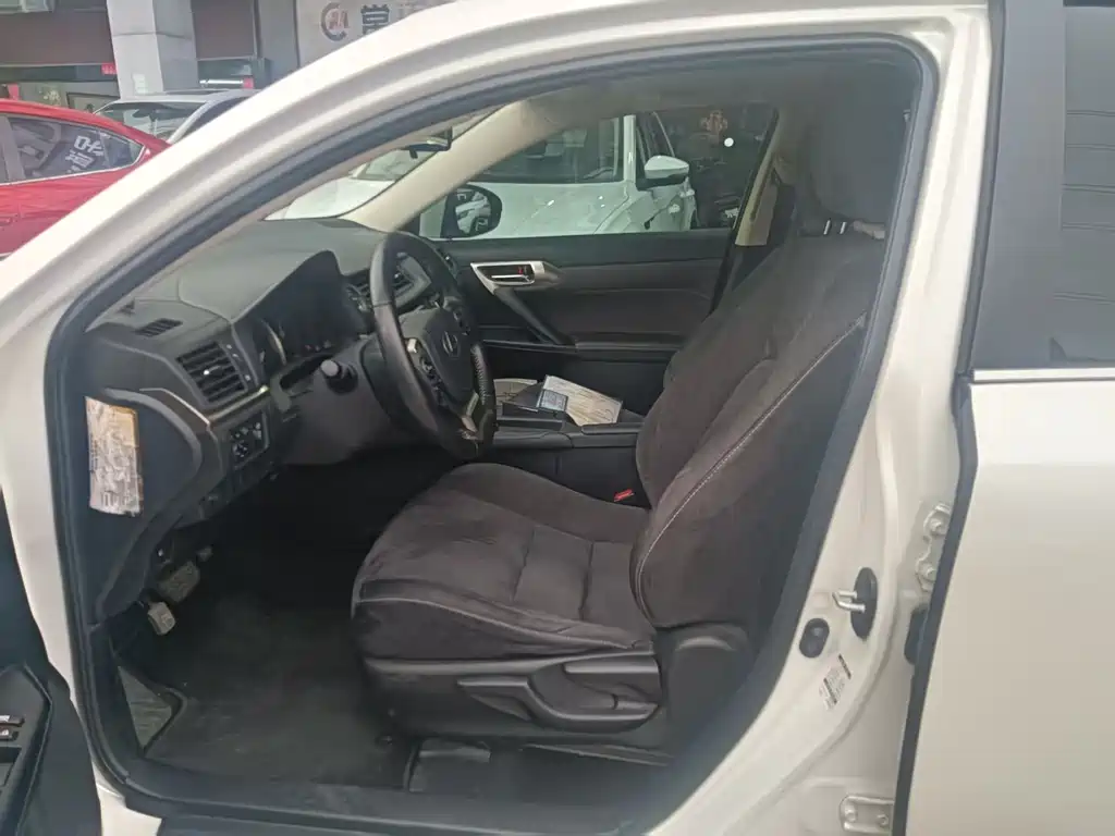 Lexus CT CT200 h Elite Mono