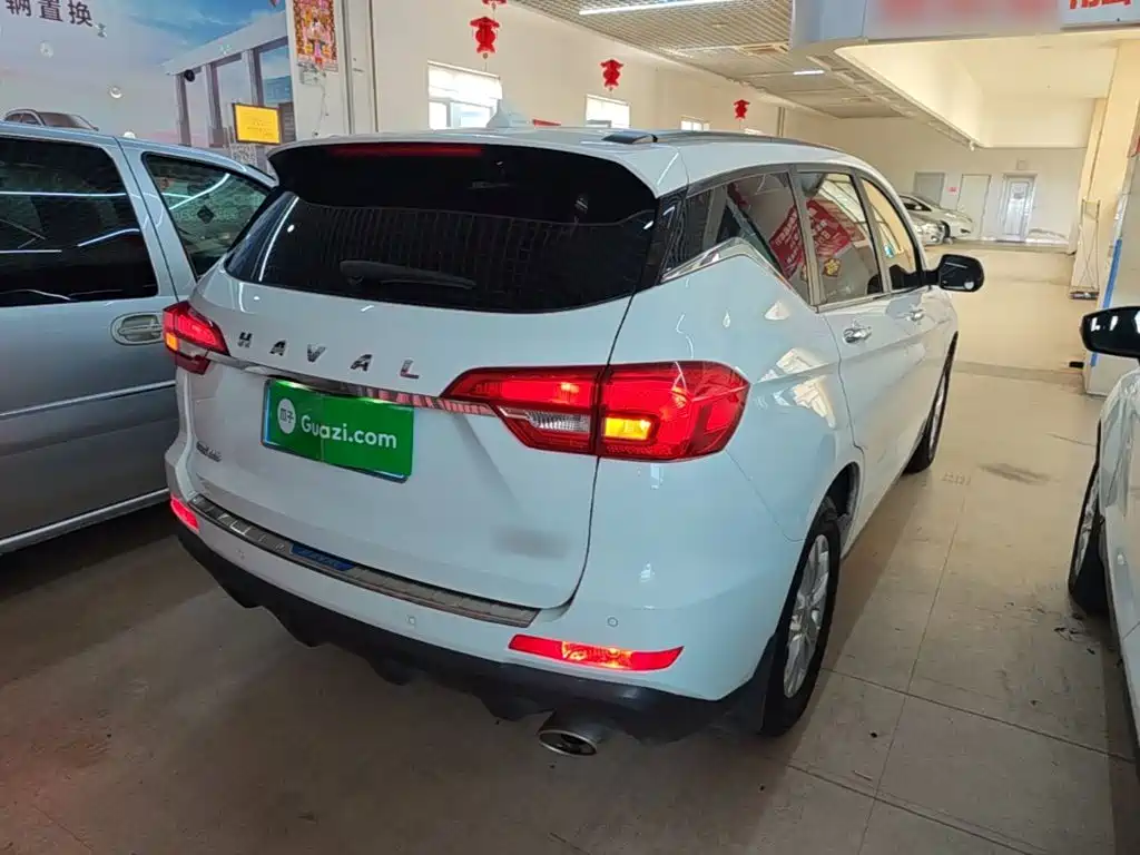 Haval M6 1.5 T DCT 2 WD Value CN-VI