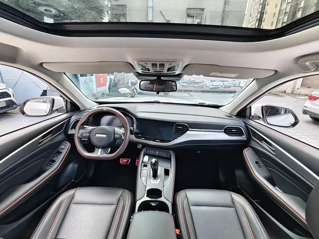 Haval F7 2.0 T 2 WD i Motion