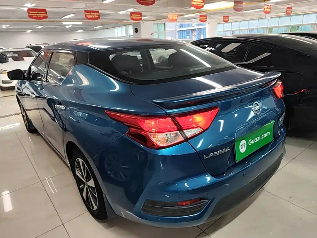 Lannia 1.6 L CVT Cool
