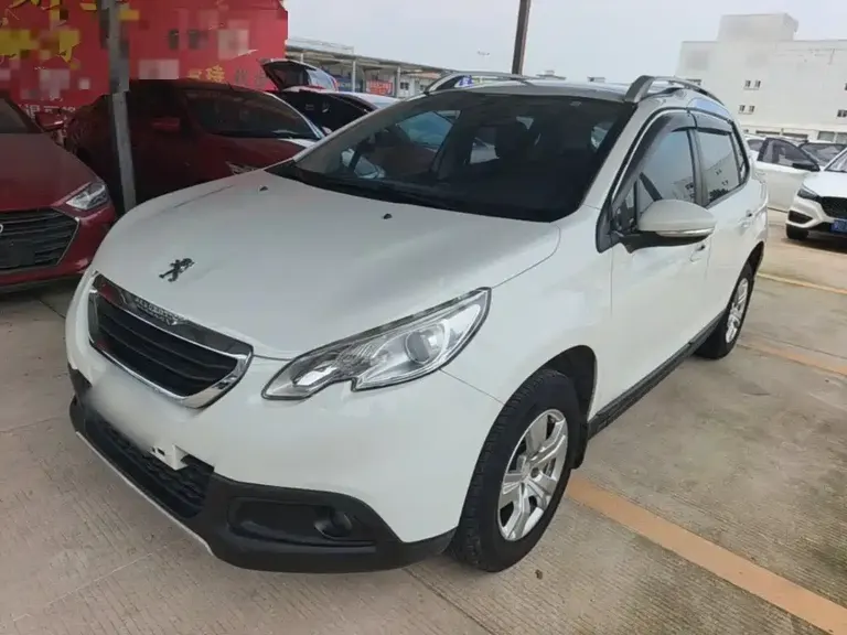 Peugeot 2008 2014 1.6 L Manual Trendy