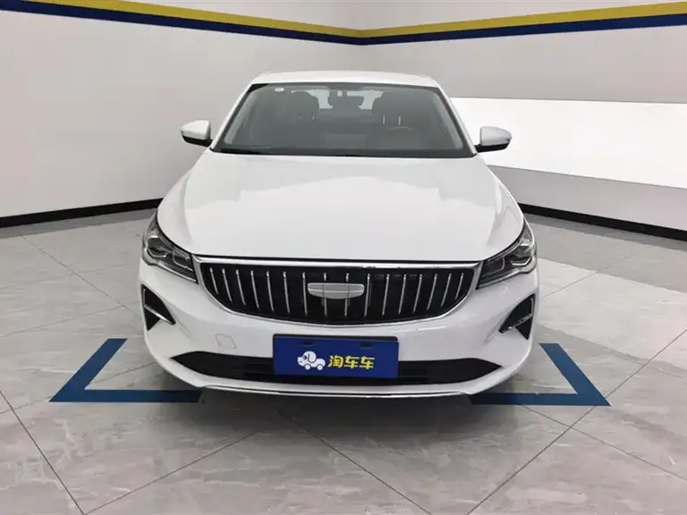 Geely Emgrand 4 th Gen 1.5 L CVT Stellar