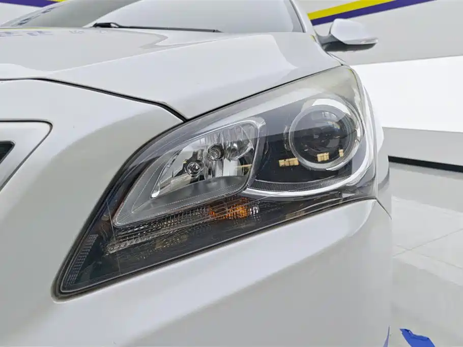 Mistra 1.6 T Auto Intelligent GLS
