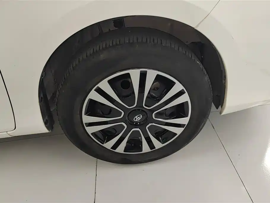 Vios 1.5 L CVT Creation