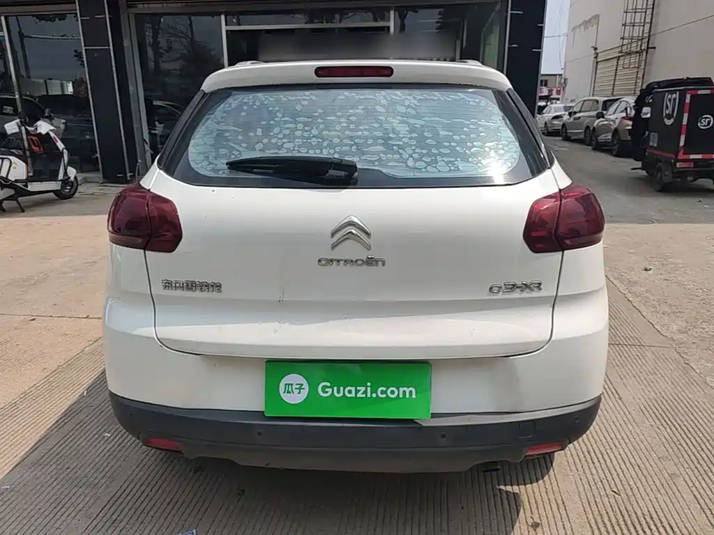Citroën C3-XR 雪铁龙C3-XR 2017款 1.6 L 自动时尚型