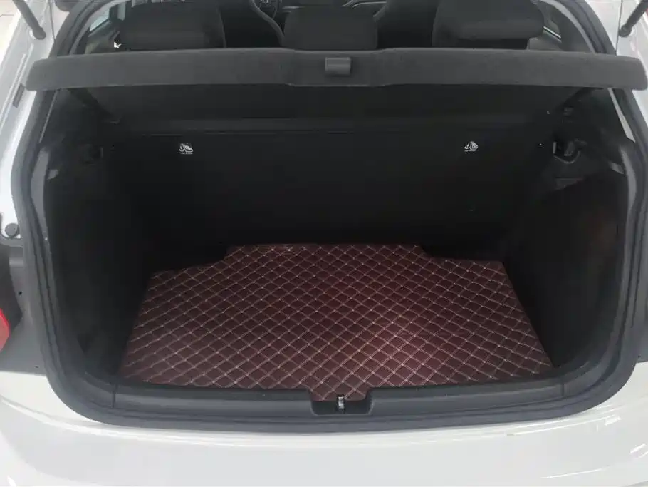 Polo Plus 1.5 L Auto Panoramic Pleasure