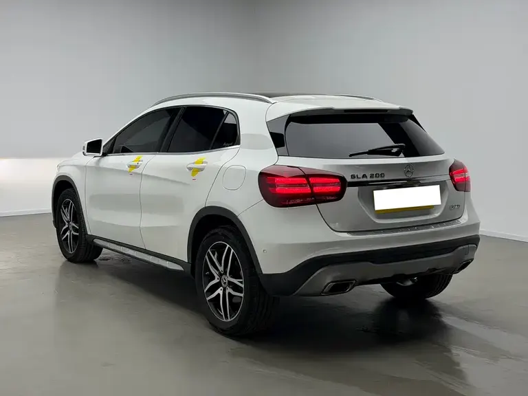 Mercedes-Benz GLA GLA 200 Fashion