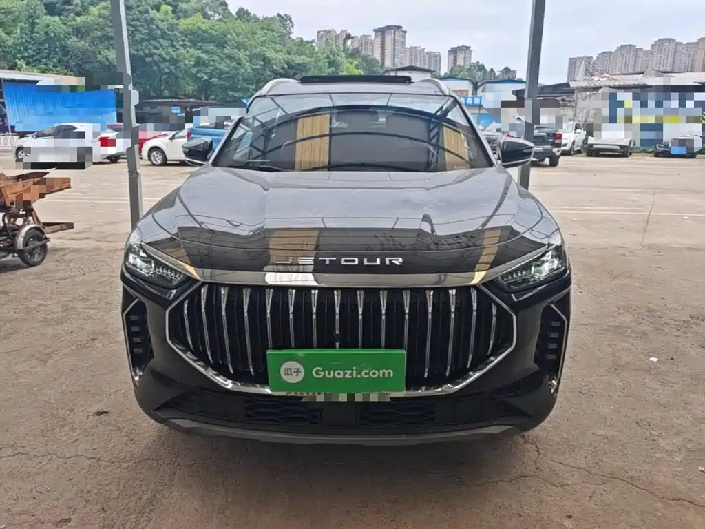 Jetour X70 PLUS 1.5 T DCT Brave PLUS 7-seat