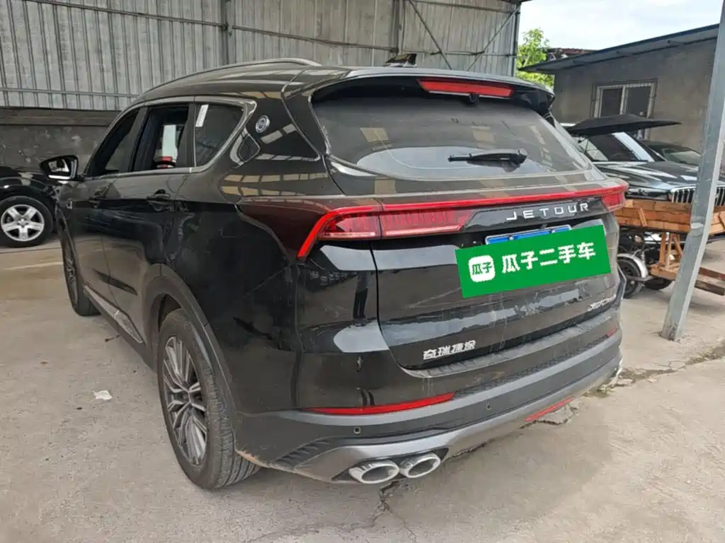 Jetour X70 PLUS 1.5 T DCT Brave PLUS 7-seat