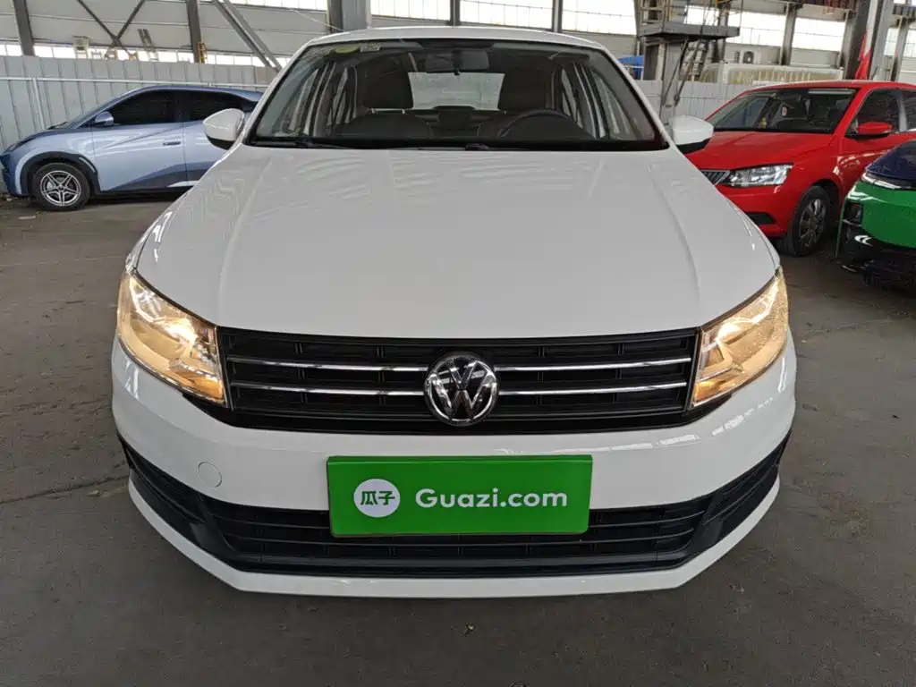 Santana 1.6 L Auto Style