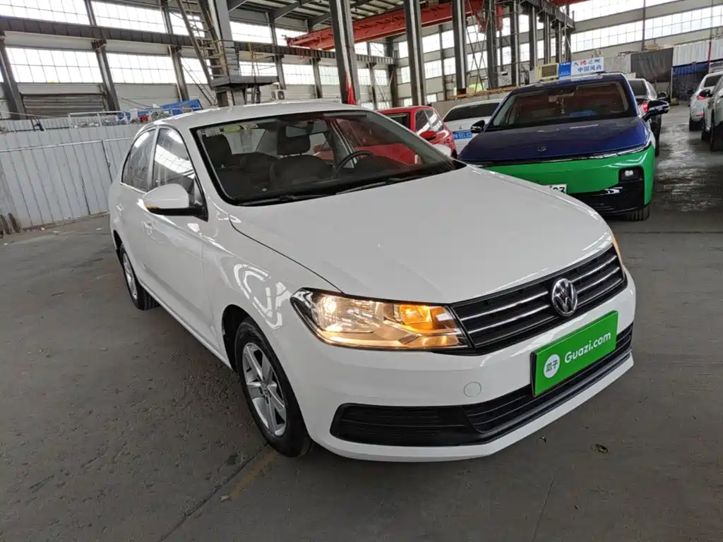 Santana 1.6 L Auto Style