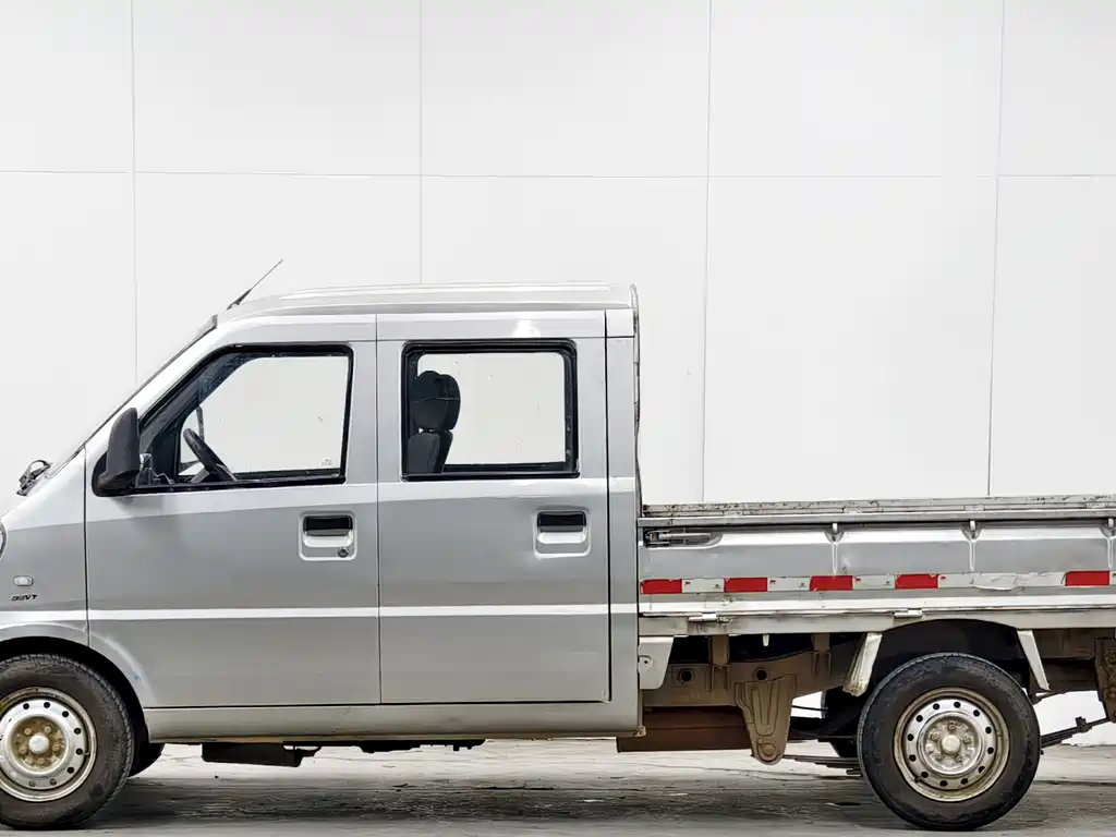 Wuling Rongguang Mini Truck 1.5 L Double Cab Basic L3 C