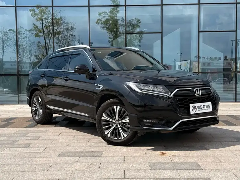 Honda UR-V 370 TURBO 4 WD Premium