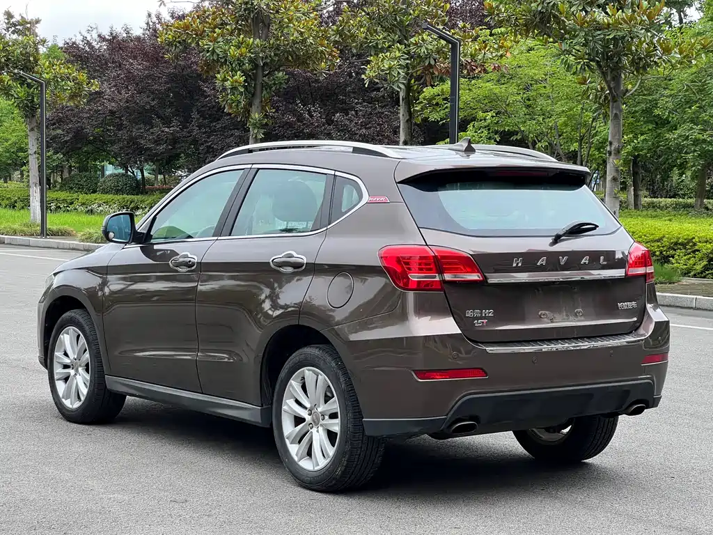 Haval H2 Red Label 1.5 T Manual 2 WD Luxury