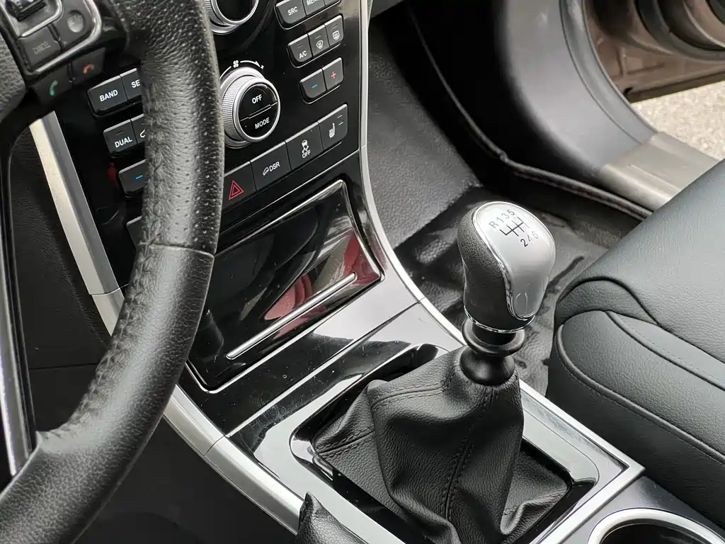 Haval H2 Red Label 1.5 T Manual 2 WD Luxury