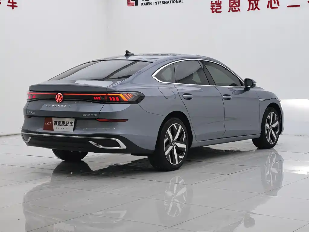 Lamando Lamando L 280 TSI DSG Spicy Cool