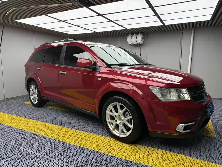 Dodge Journey 2.4 L 2 WD Premium Style
