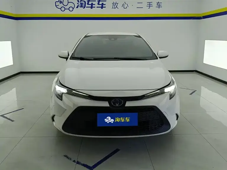 Toyota Levin Dual Engine 1.8 H E-CVT Leading
