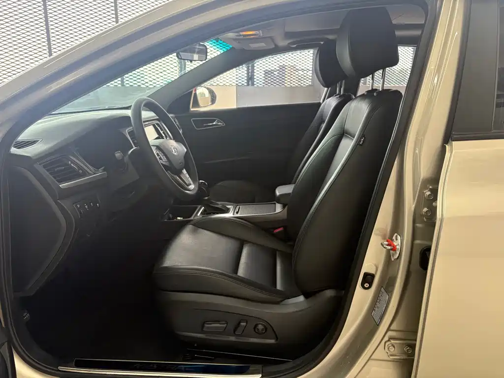 Mistra 1.8 L Auto Intelligent GLS Commemorative CN-VI