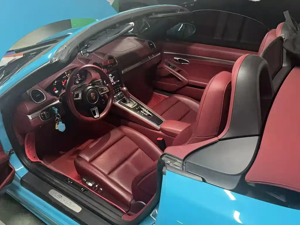 Porsche 718 Boxster 2.0 T