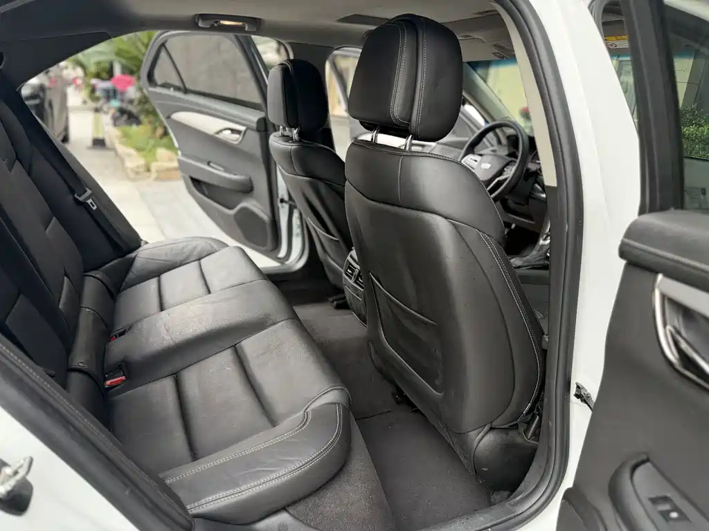 Cadillac ATS-L 28 T Tech