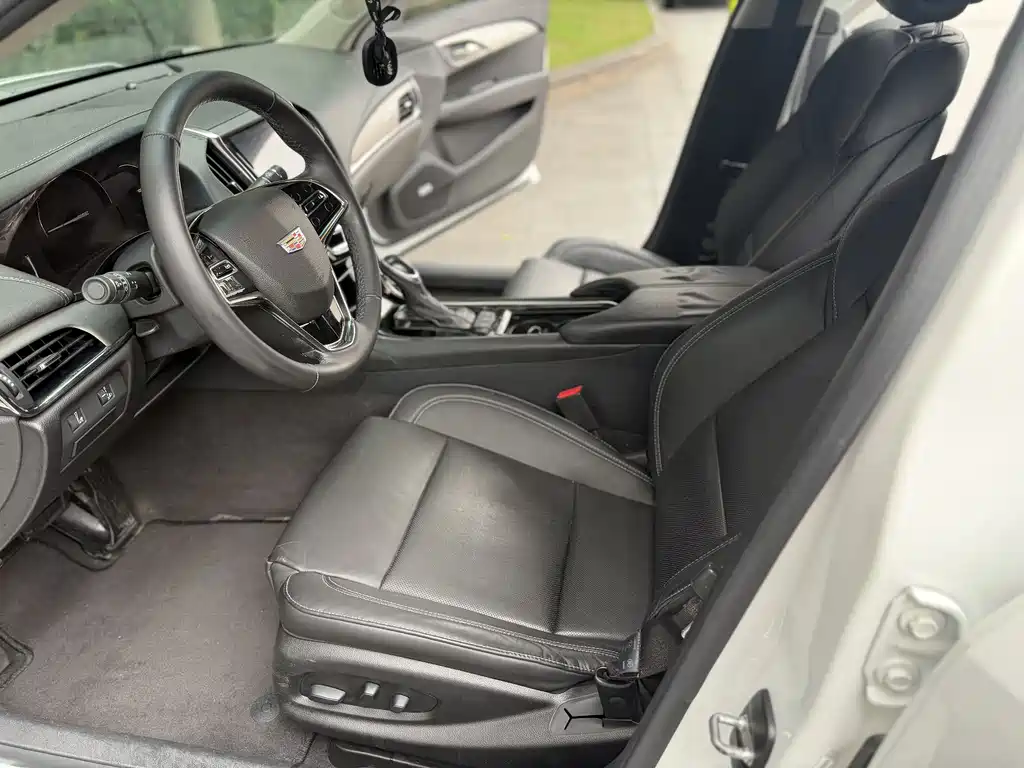 Cadillac ATS-L 28 T Tech