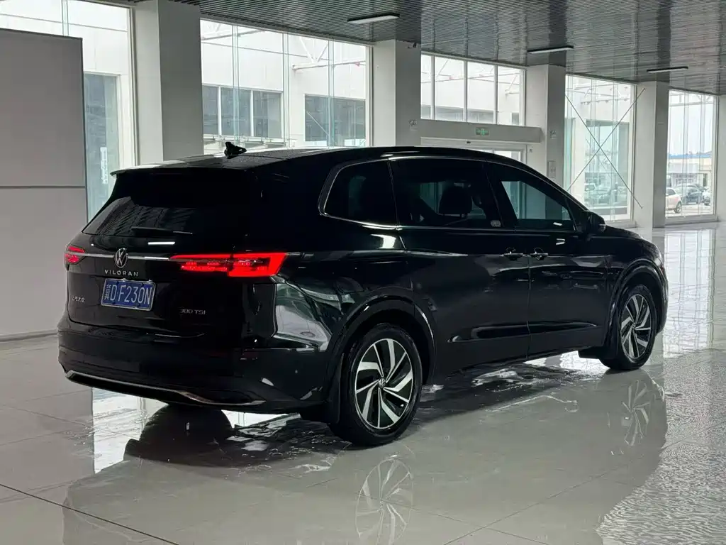Viloran 380 TSI Supreme Speed