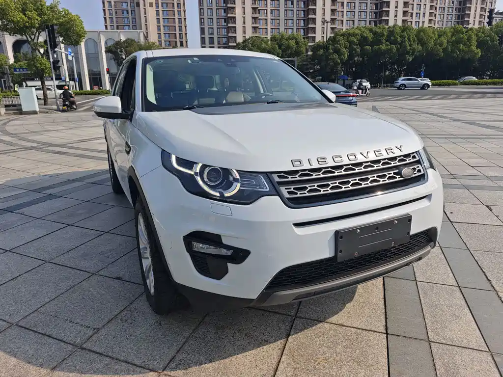 Discovery Sport 2.0 T SE