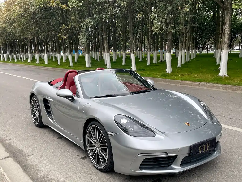 Porsche 718 Boxster 2.0 T