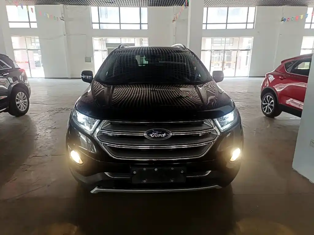 Edge EcoBoost 245 2 WD Sport 7-seat