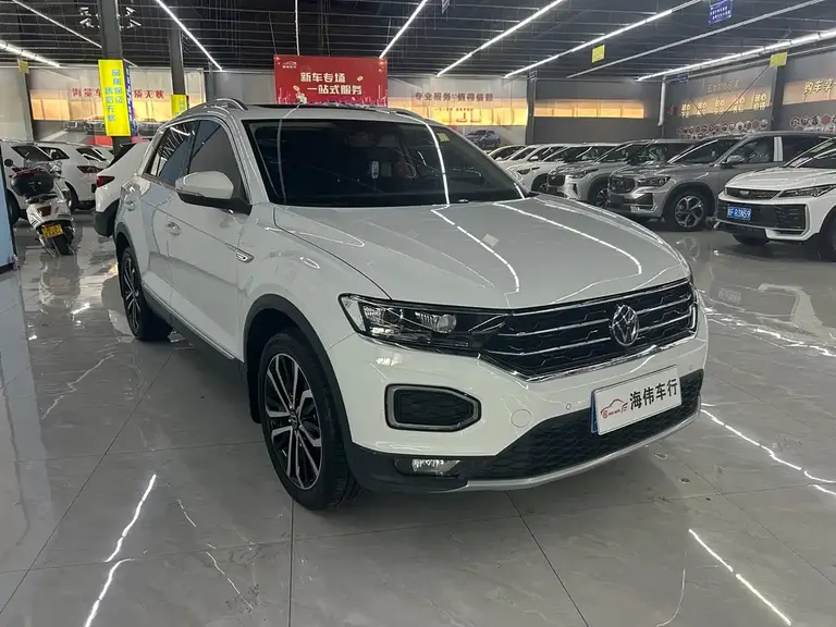 Volkswagen T-ROC 280 TSI DSG 2 WD Comfort Enjoyment PLUS