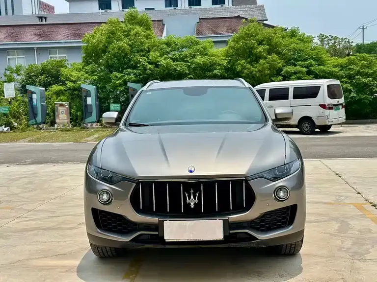 Maserati Levante 3.0 T Standard